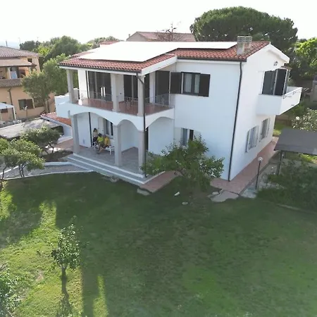 Lejlighed 1 / Casa Marley Porto Pollo *