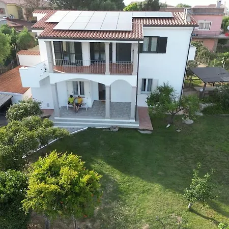 1 / Casa Marley Porto Pollo Barrabisa